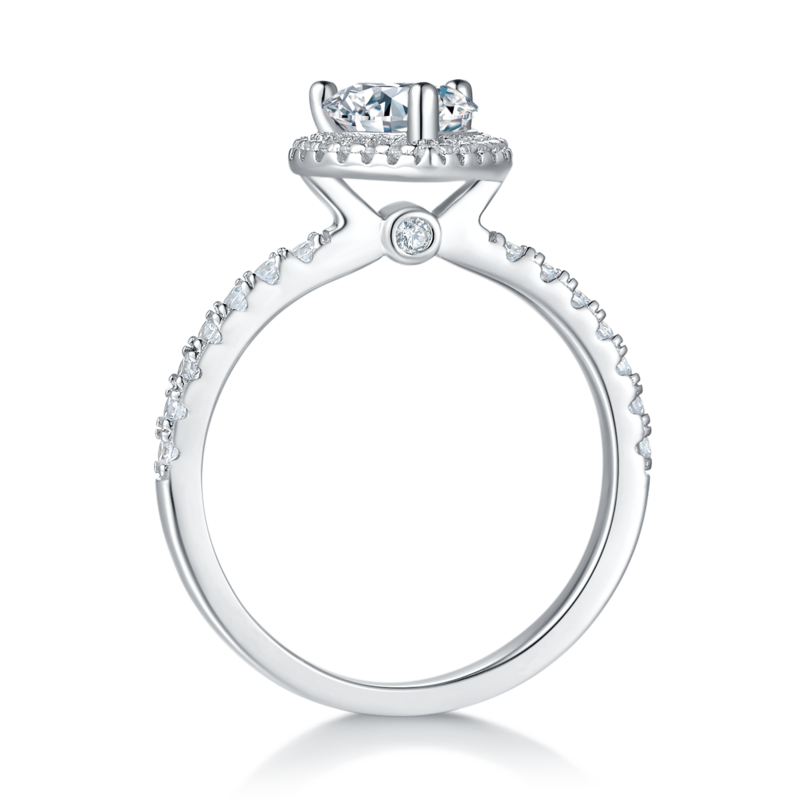 Affordable Luxury心形S925银镀白金MoissaniteWomen's Ring1.0ctD级